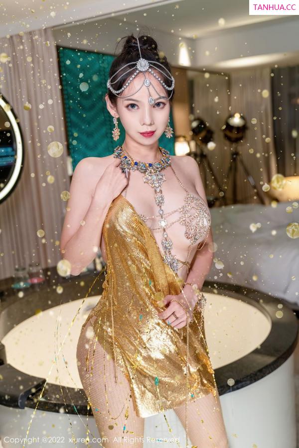 大美媚京  [XiuRen]高清写真图 2022.09.08 No.5559 大美妞儿第29张图片